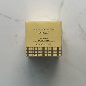 Burberry weekend perfume